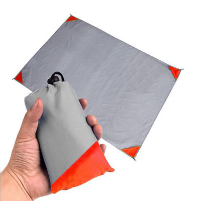 Außenwasserdicht Klappbare Campingmatte Beach Mat Tragbare Picknickdecke 1 Stück Min.Order