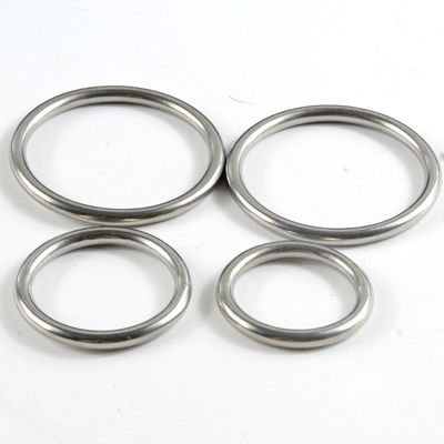 30 mm geschweißter runder Ring aus Edelstahl Metall O-Ring mit Packung Bruttogewicht 0,024 kg