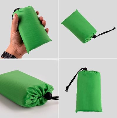 Erste Zahlung Mini Portable Picknickdecke für alle Jahreszeiten Outdoor-Aktivitäten