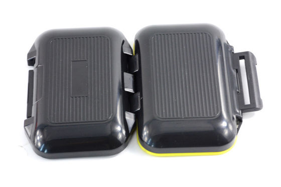 US-Währung Kunststoff-Fischerei-Laufhaken Haken Köder Tackle Box für 13,5x9,5cm Zubehör