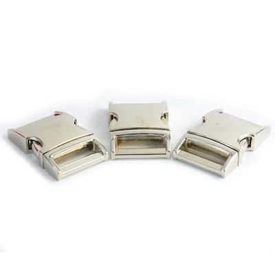 Seitenfreigabe-Stil Metall Hundehalsband Legierung gekrümmter Schnellfreigabe Buckle 5/8 &quot;US 1/Piece